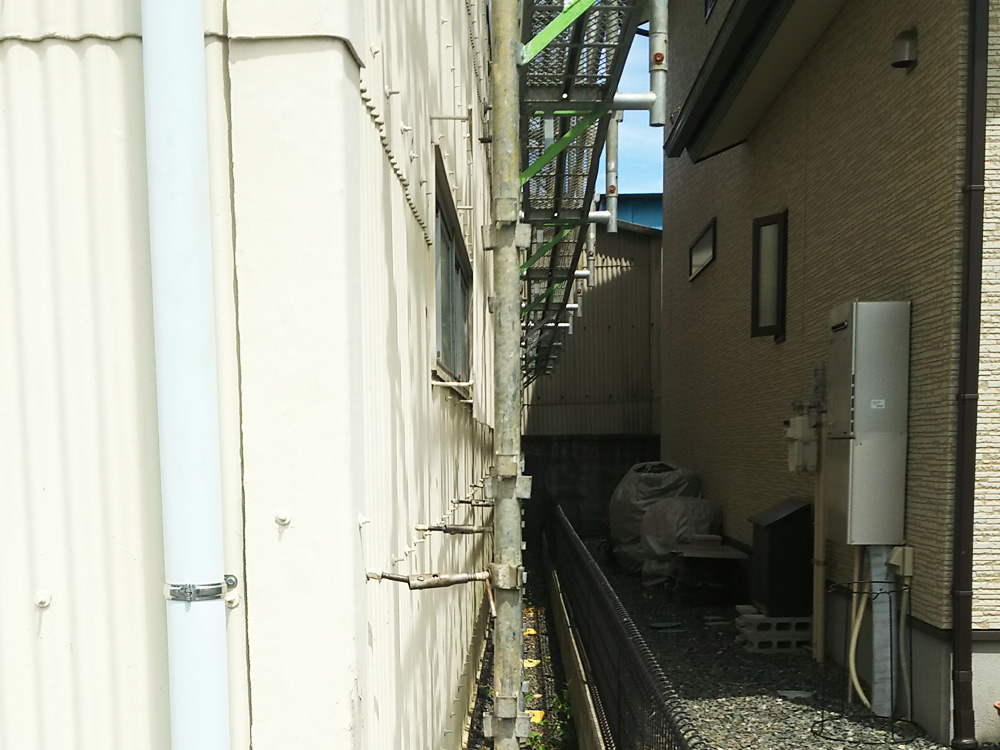 狭小地張出足場